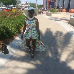 Meet your Posher, Tonya